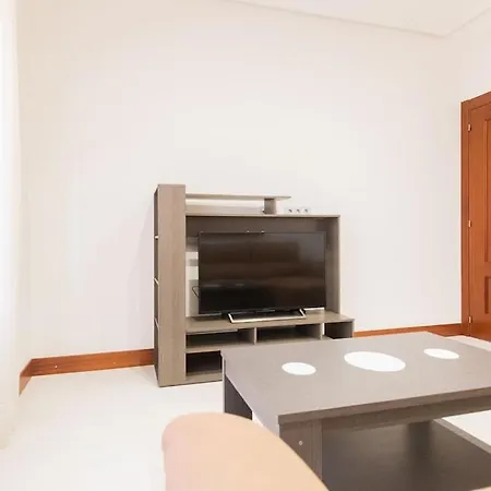 Indautxu Flat Next Stop * Бильбао