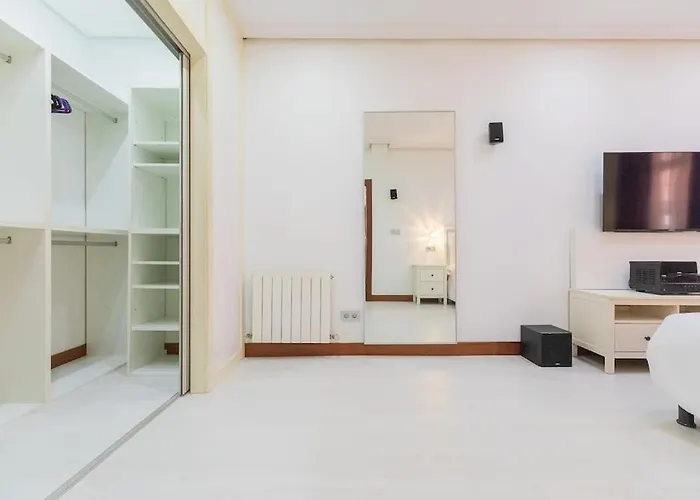 Indautxu Flat Next Stop